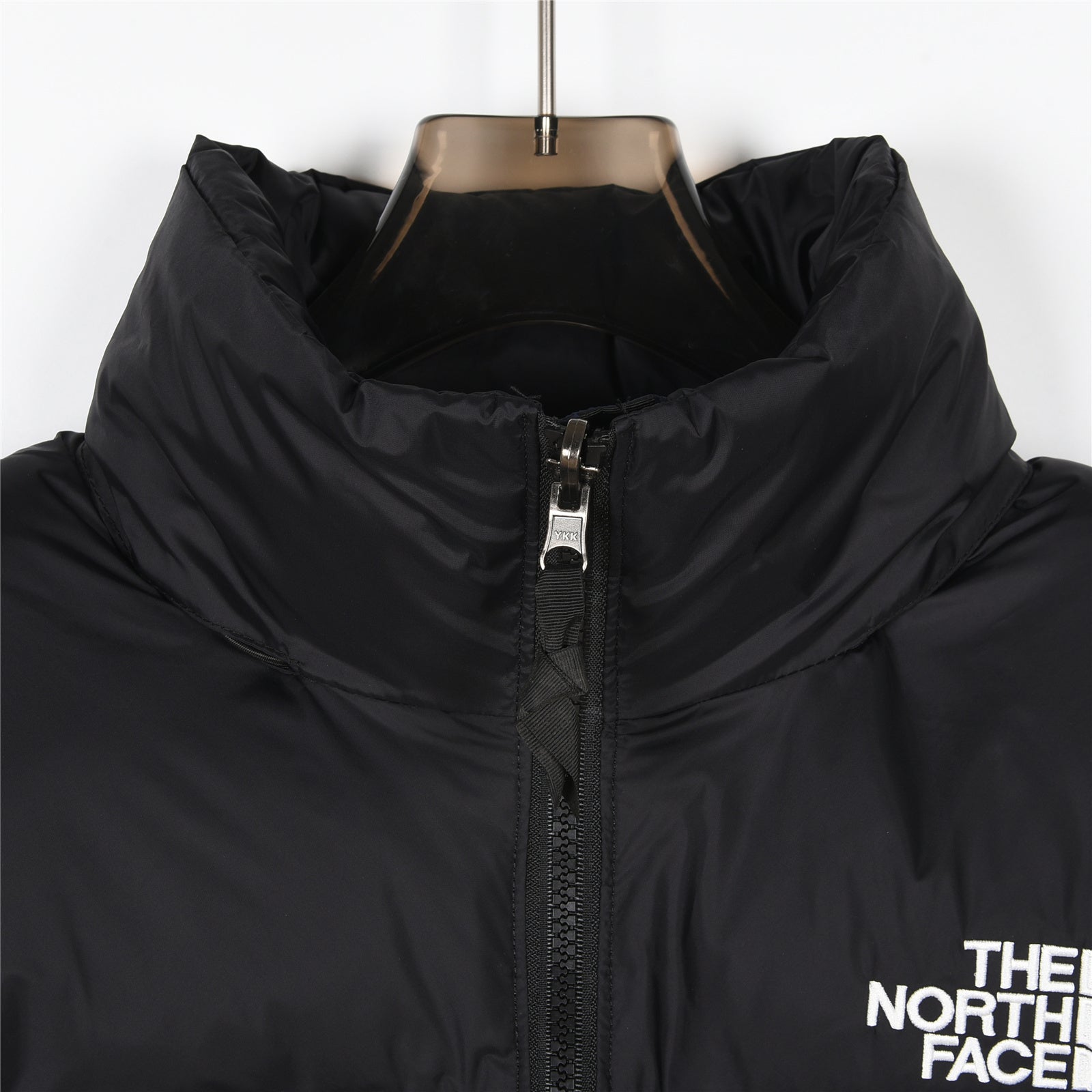 The North Face 1996 Retro Nuptse Jacket – Navy / Black