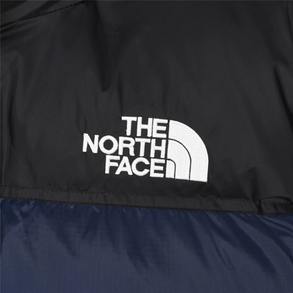 The North Face 1996 Retro Nuptse Jacket – Navy / Black