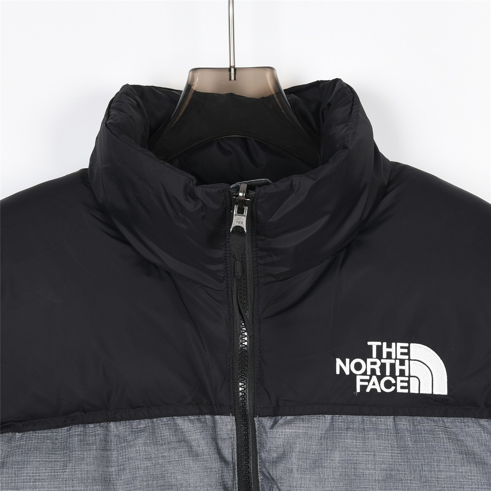 The North Face 1996 Retro Nuptse Jacket – Heather Grey
