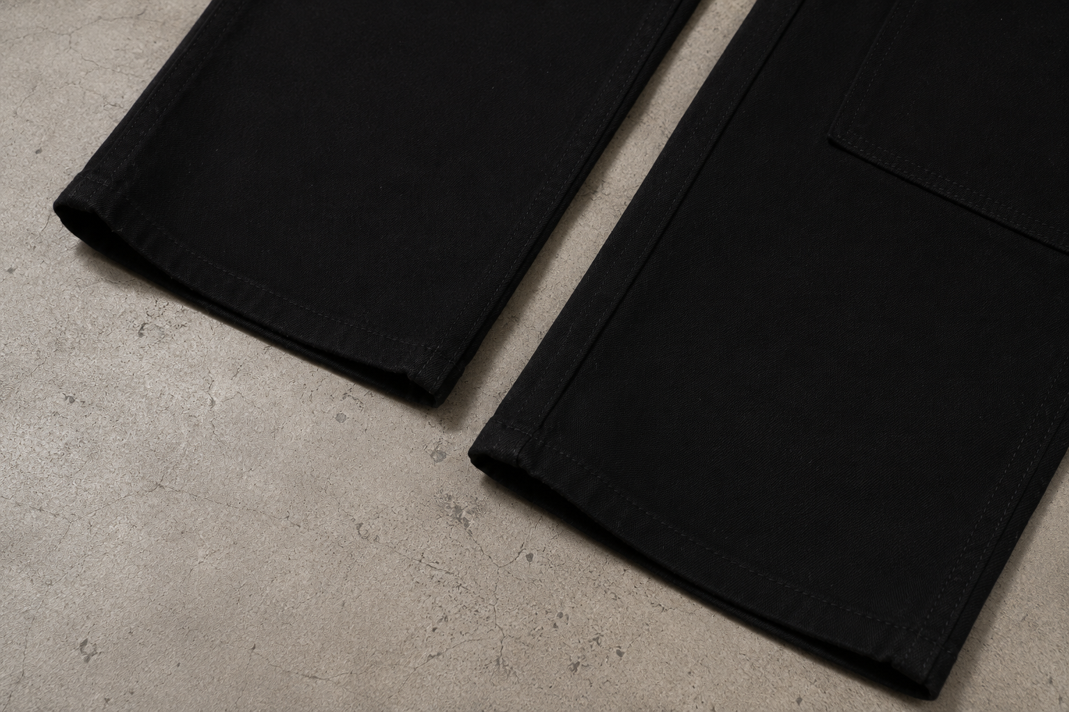 Carhartt Classic Black Straight Fit Denim Jeans